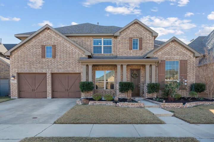 Property Photo:  1413 10th Street  TX 76226 