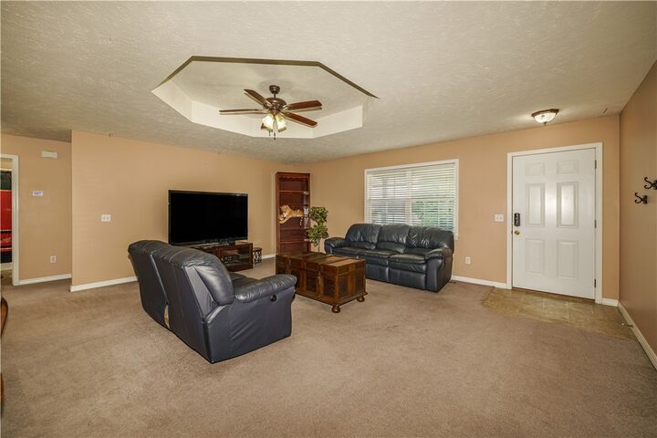 Property Photo:  1303 Sunset Boulevard  AR 72616 