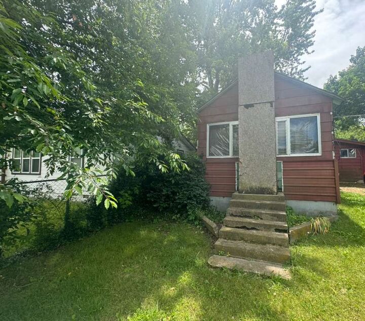 Property Photo:  635 Hill Avenue  AR 72722 