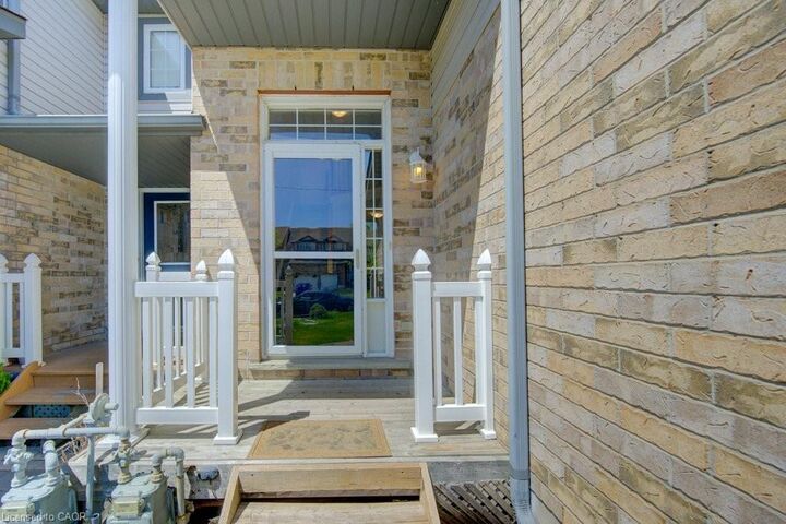 Property Photo:  307 Activa Avenue  ON N2E 3V2 