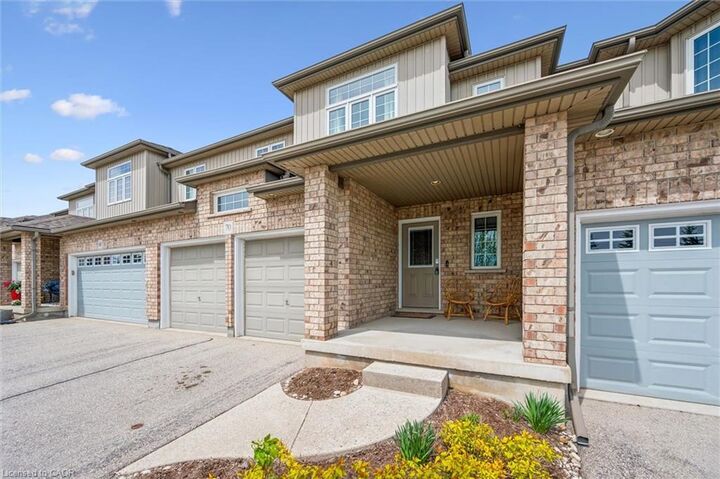 Property Photo: 31 Townsend Drive 70 ON N0B 1M0