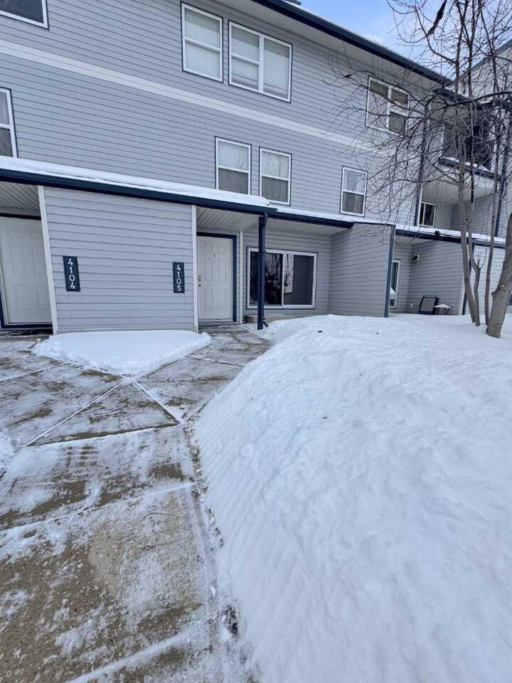 Property Photo:  7201 Poplar Drive 4105  AB T8V 6C5 