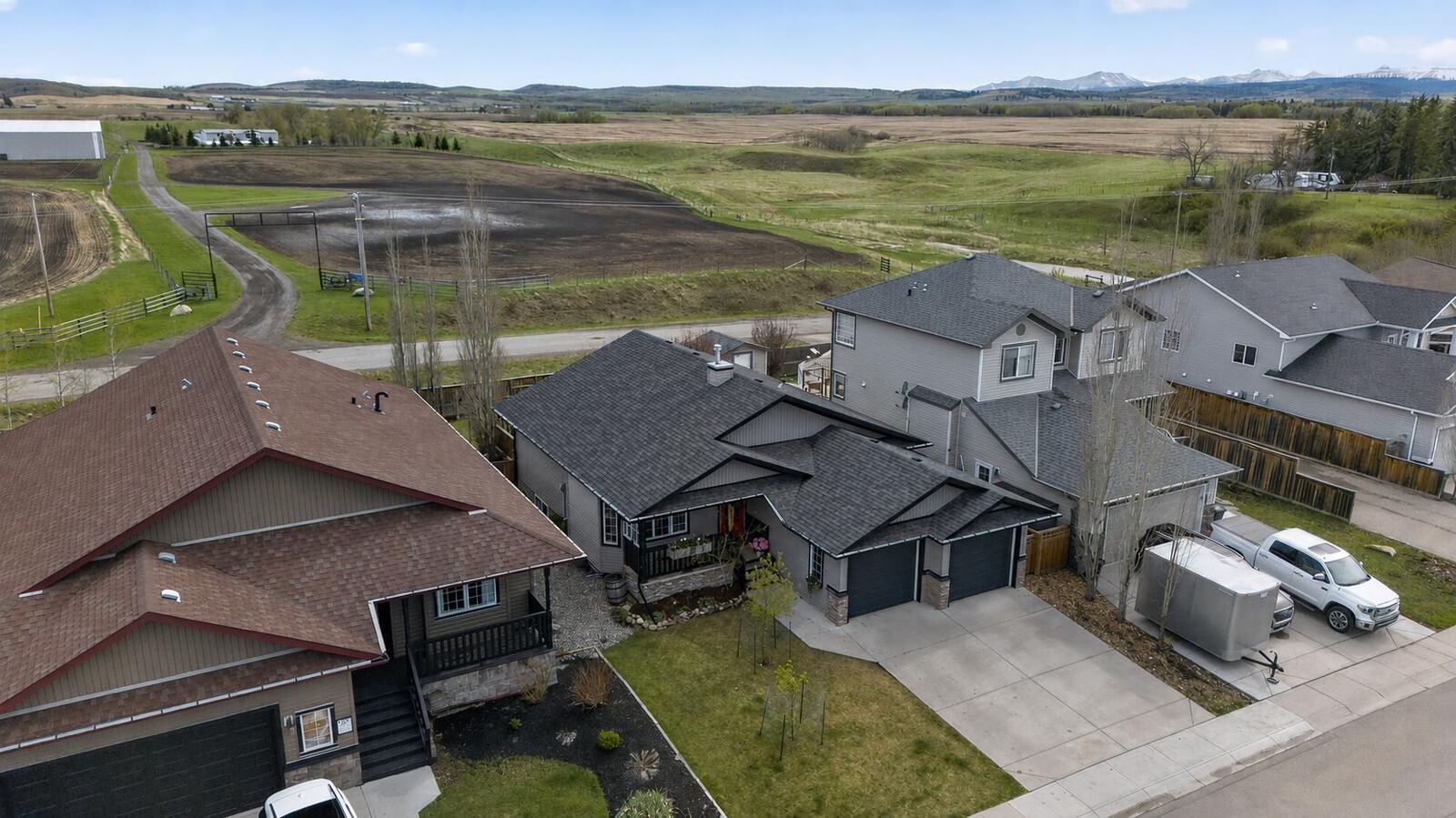 Property Photo: 283 Willow Ridge Manor AB T0L 0H0