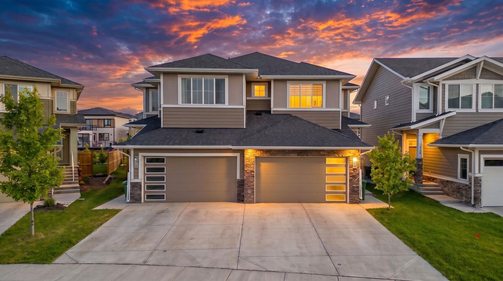 Property Photo:  154 South Shore Court  AB T1X 0B4 