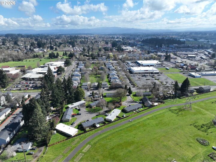 Property Photo: 2700 Falk Rd WA 98661
