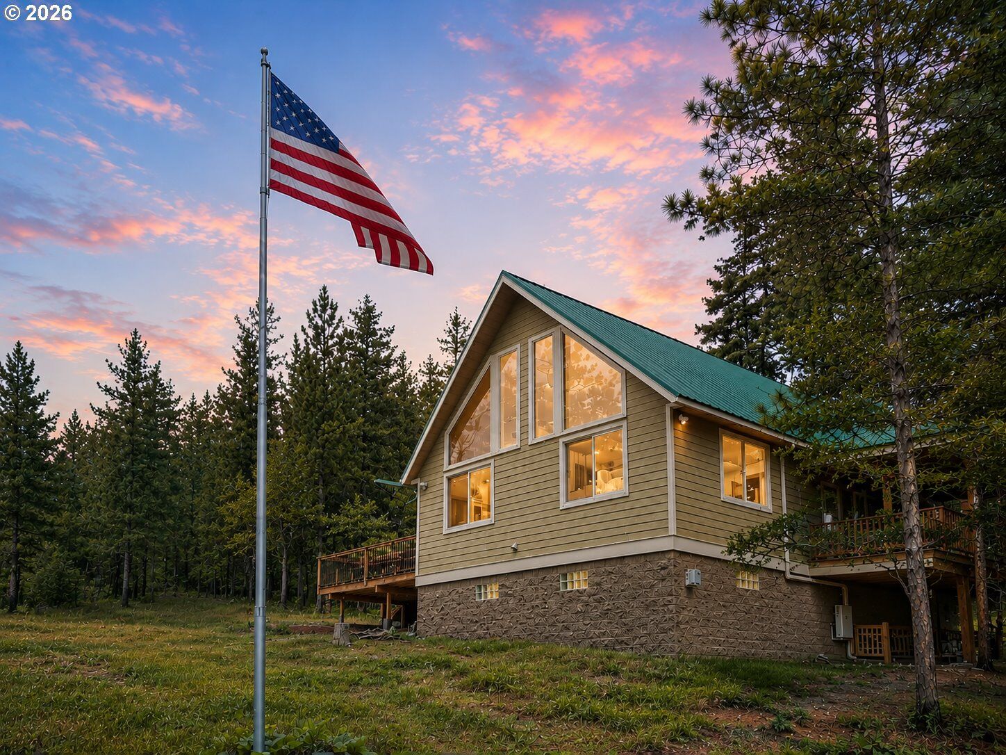 Property Photo:  51 Thompson Trl  WA 98620 