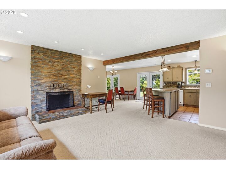 Property Photo: 12014 NE 16th St WA 98684