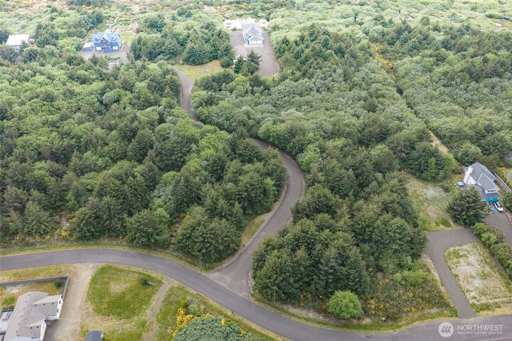 Property Photo: 156 Ocean Blvd WA 98569