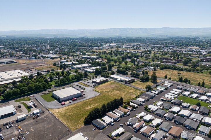 Property Photo: 141 Avery Street WA 99362
