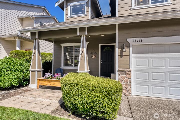 Property Photo: 13413 32nd Drive SE 35 WA 98012