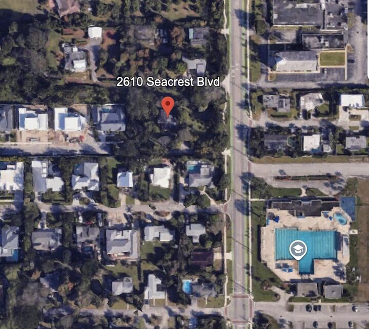 Property Photo:  2610 Seacrest Boulevard  FL 33444 