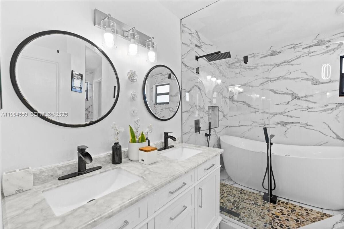 Property Photo:  10740 NW 16th Ct  FL 33322 
