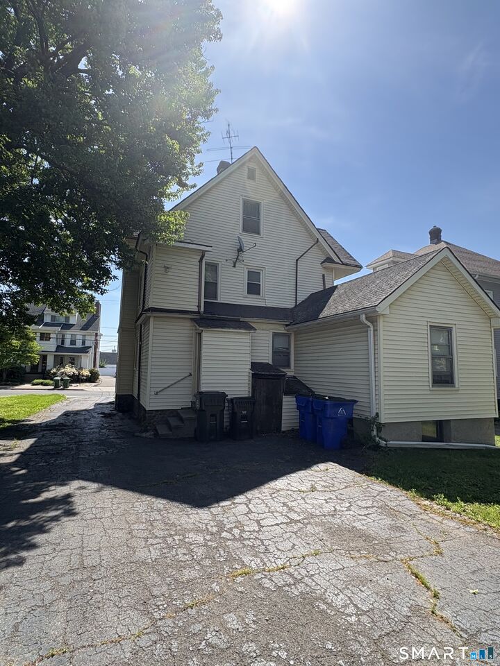 Property Photo:  225 Whiting Lane  CT 06119 