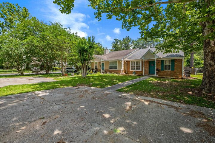 Property Photo:  1925 Gina Drive  FL 32303 