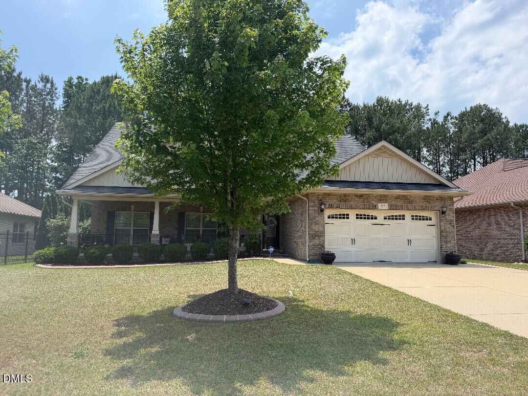 Property Photo: 522 Sippihaw Oaks Drive NC 27526