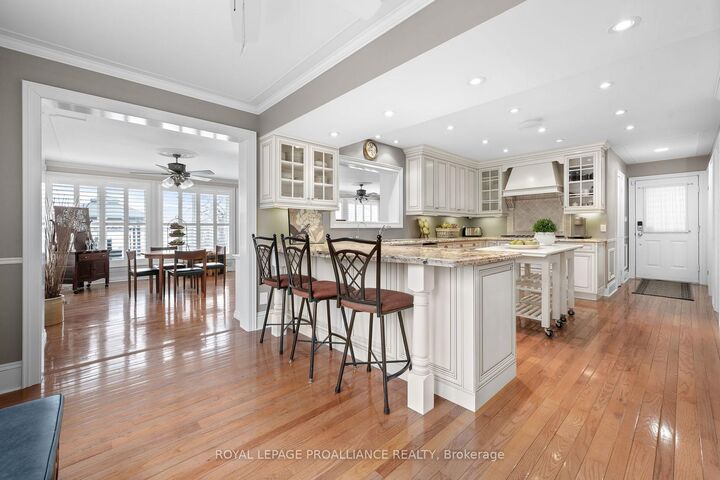 Property Photo: 25 Prinyers Cove Crescent ON K0K 2T0