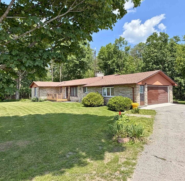 Property Photo: 1302 Wingfield Road ON K0K 3E0