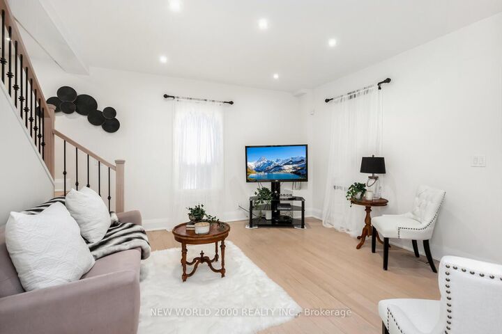 Property Photo: 8071 Kipling Avenue ON L4L 2A2
