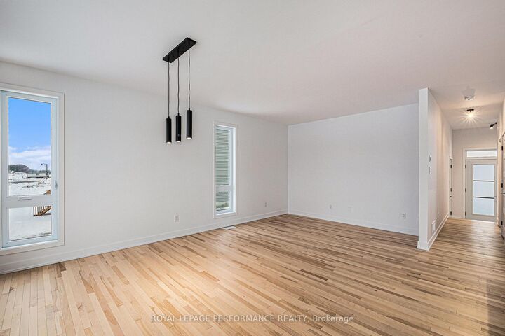 Property Photo: 80 Rutile Street ON K4K 0M6