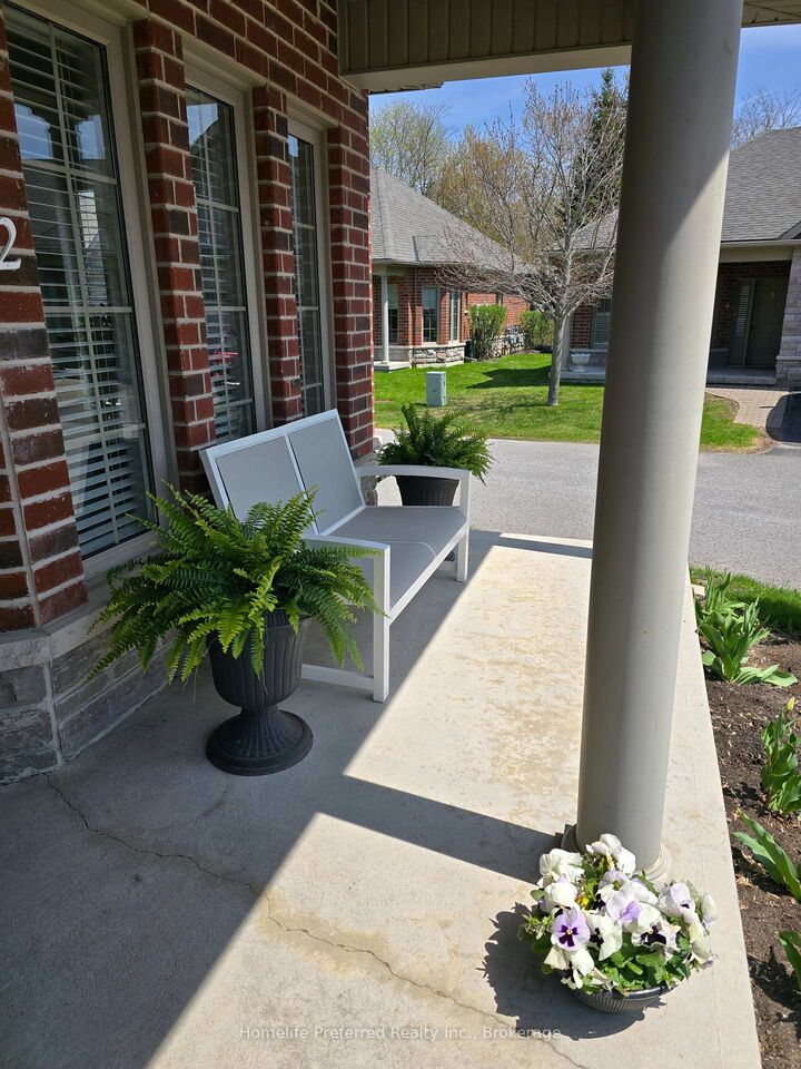 Property Photo: 2 Calberry Court ON K0L 2H0