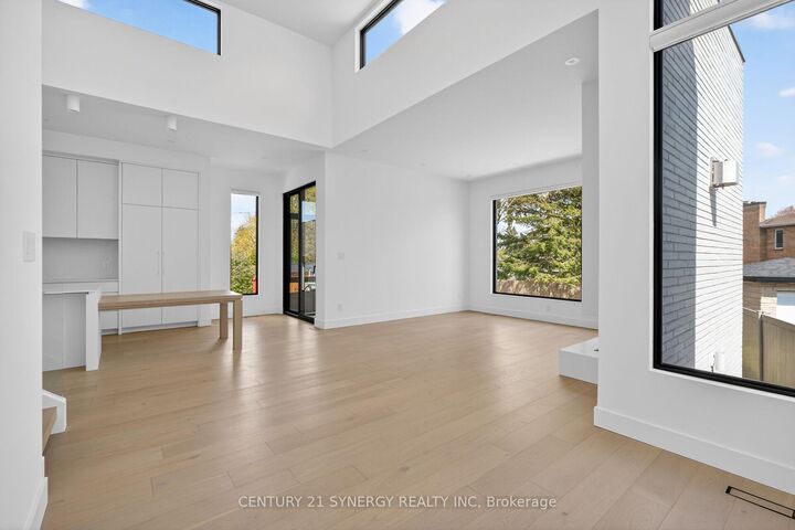 Property Photo: 45 Inverness Avenue ON K2E 6N6