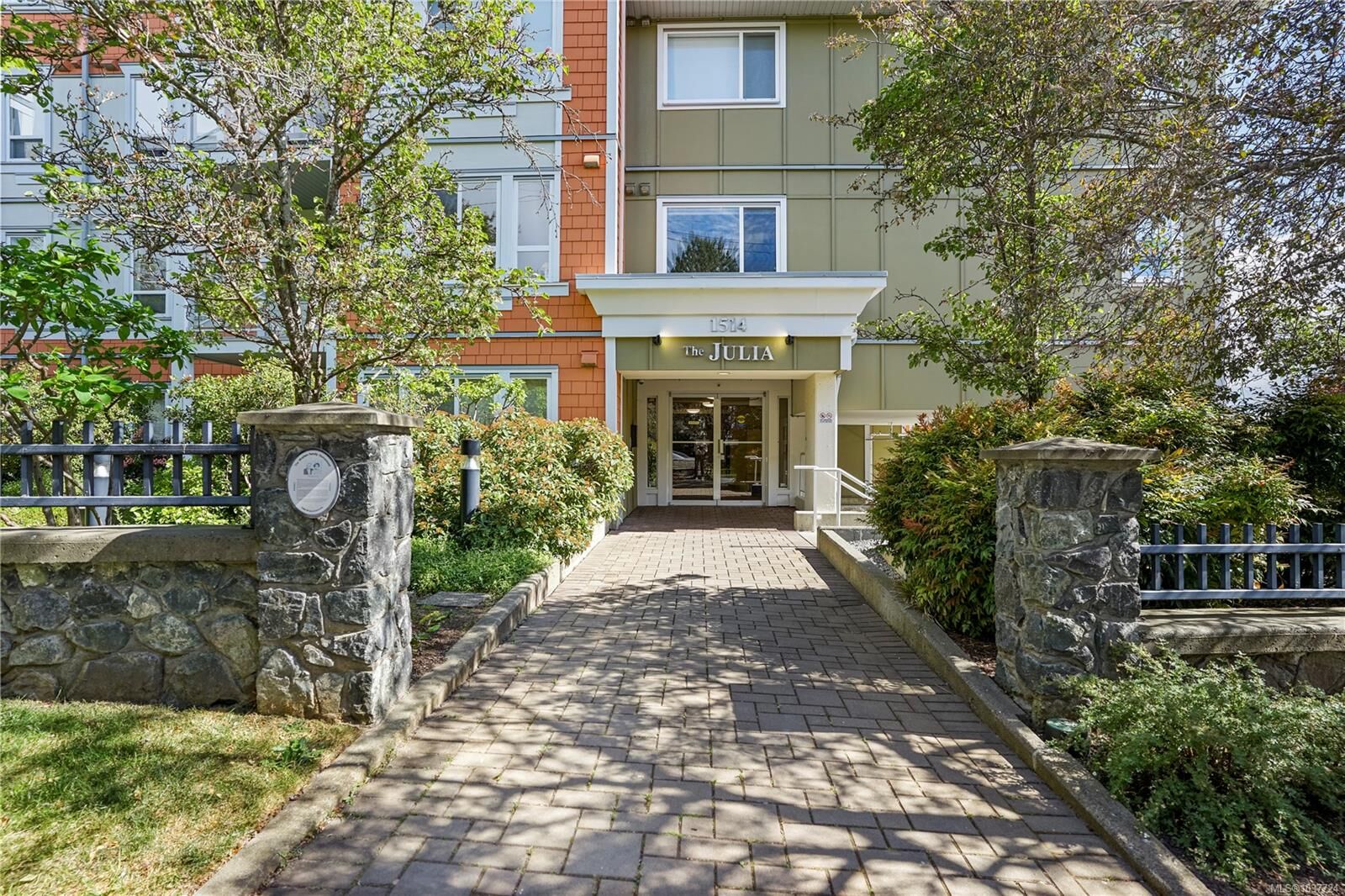 Property Photo: 1514 Church Ave 204 BC V8P 0A3