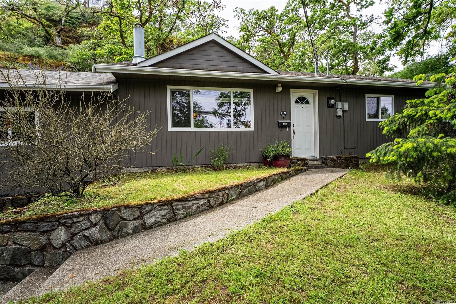 Property Photo: 4120 Quadra St BC V8X 3B9