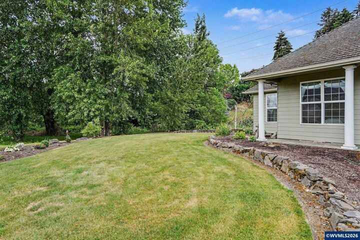 Property Photo:  6515 Whisper Creek Lp NE  OR 97303 