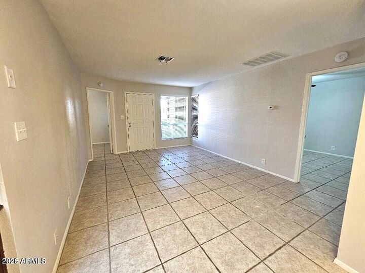 Property Photo: 312 W Yukon Drive 7 AZ 85027