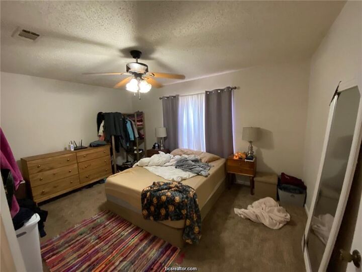 Property Photo:  411 Manuel Dr D  TX 77840 