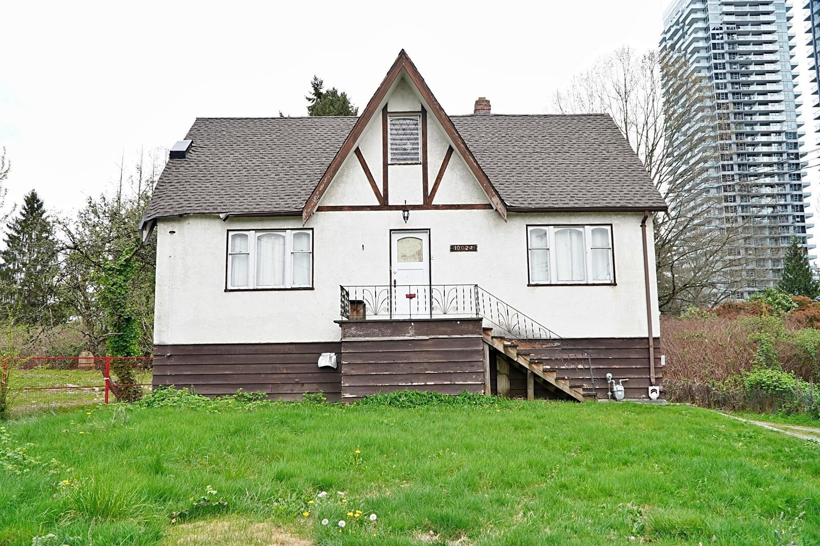 Property Photo: 10024 Whalley Boulevard BC V3T 4E9