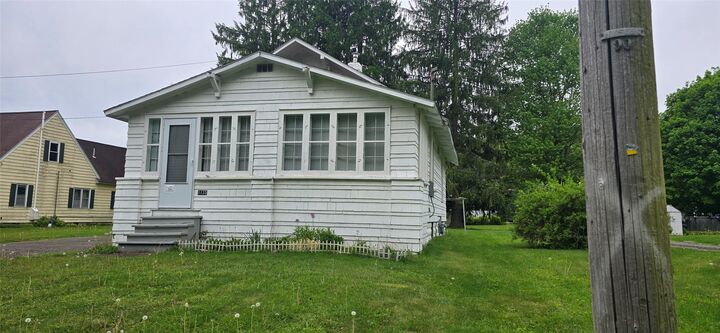 Property Photo:  1135 Middle Stella Ireland Road  NY 13905 