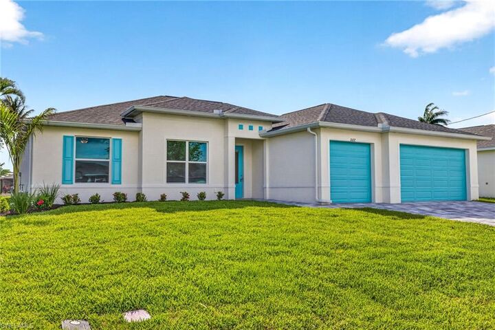Property Photo:  2632 SW 10th Ave  FL 33914 