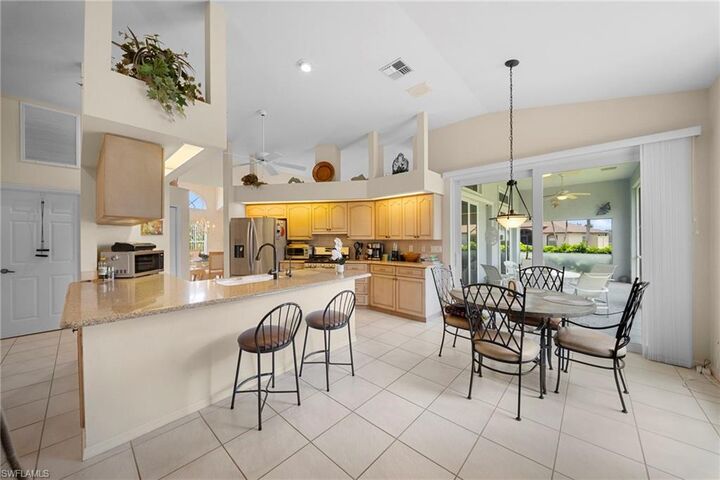 Property Photo: 3971 Spring Garden Ln FL 33928