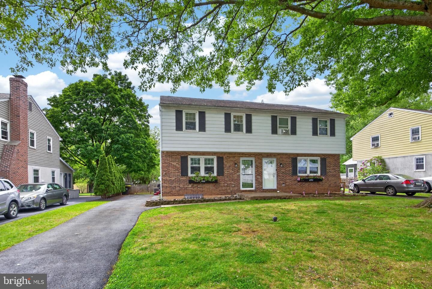 Property Photo:  688 S 6th Avenue  PA 19468 
