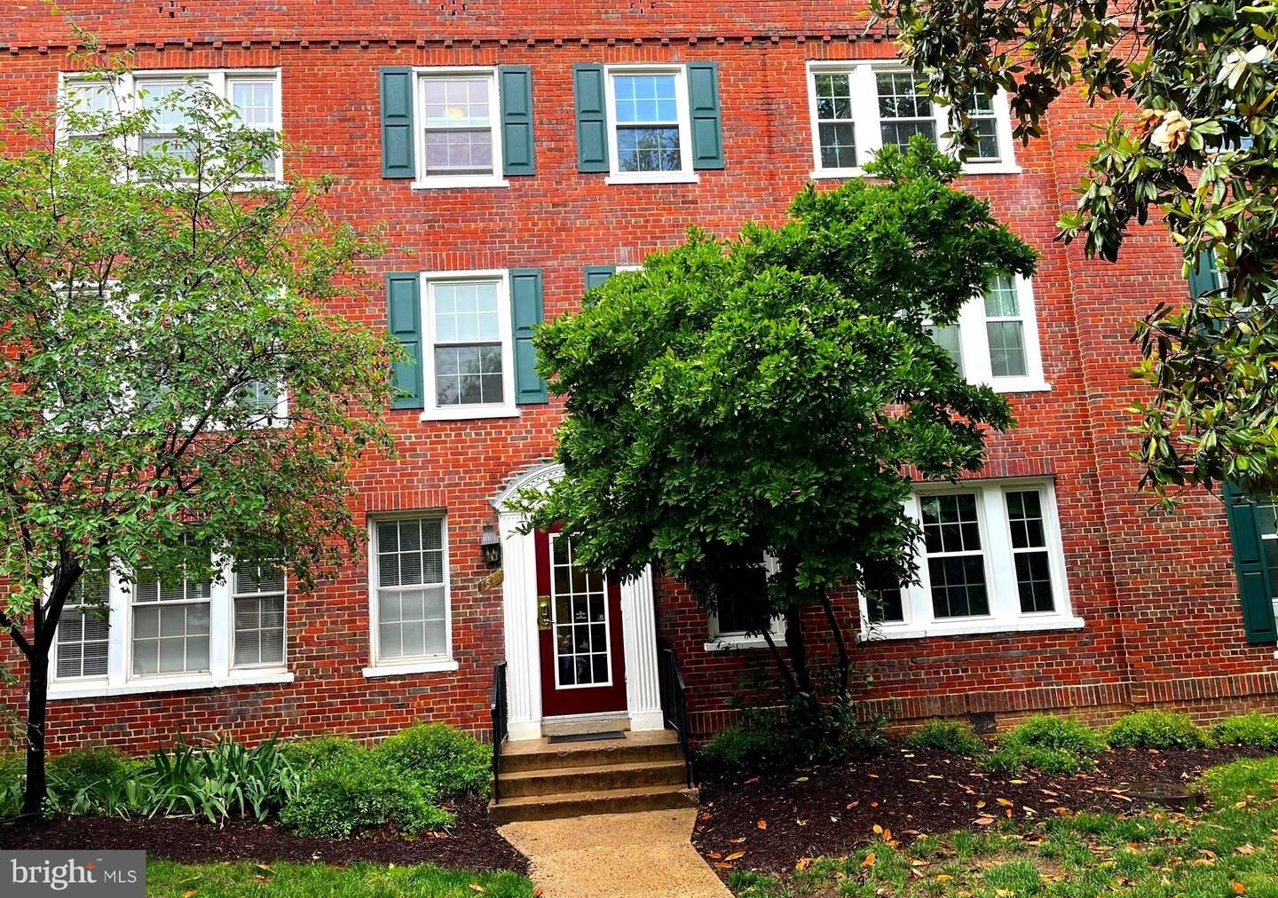 Property Photo:  1811 Key Boulevard 532  VA 22201 