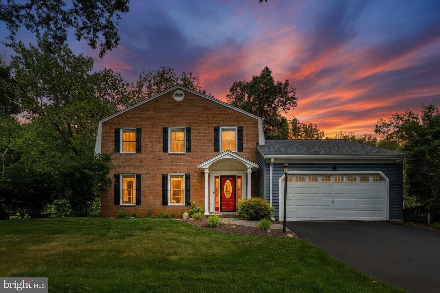 Property Photo: 8 Bouldercrest Court MD 20850