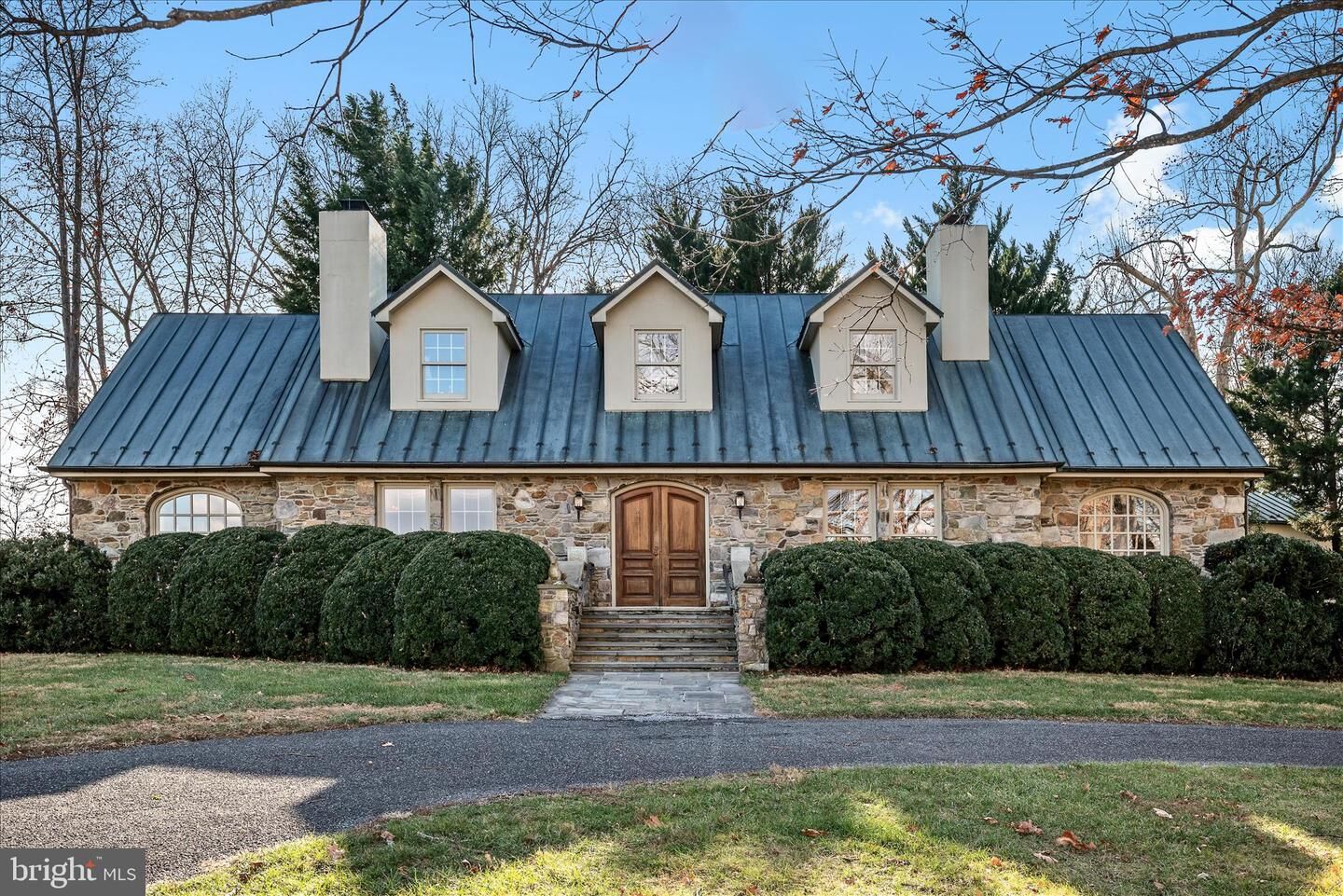 Property Photo:  34520 Atoka Chase Lane  VA 20117 
