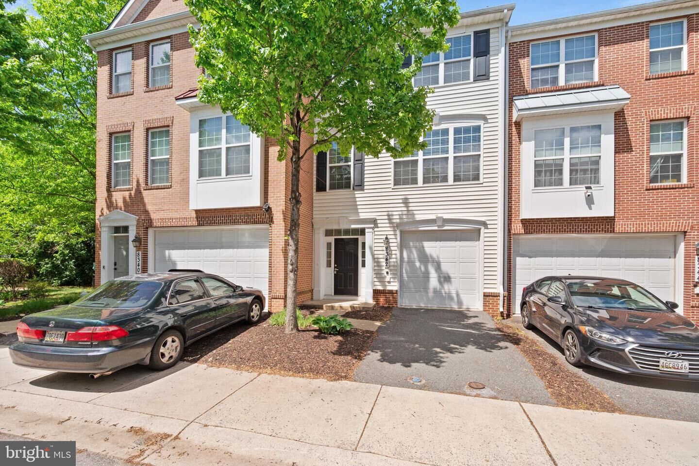 Property Photo: 8377 Broderick Circle MD 20877