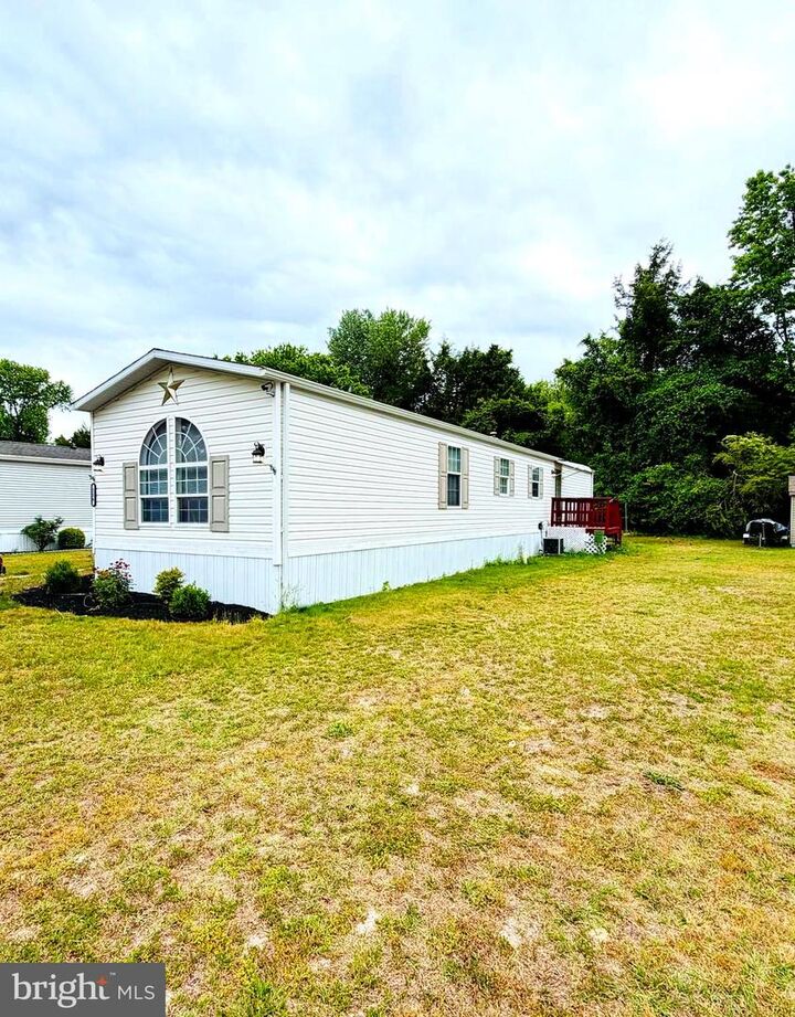 Property Photo:  216 Sand Castle Boulevard  MD 21826 