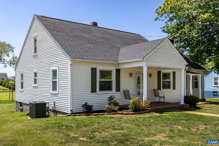 Property Photo:  9070 Spotswood Trl  VA 22973 