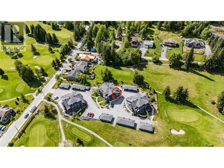 Property Photo:  2000 Choquette Avenue 202  BC V1L 7E4 