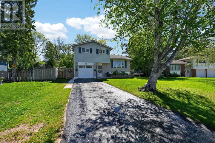Property Photo: 19 Larkdale Crescent ON L0M 1B0
