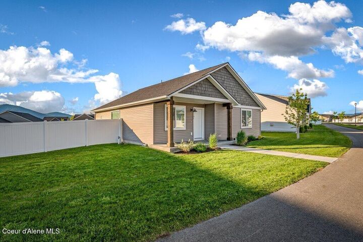 Property Photo: 11781 N Railway Ave ID 83858