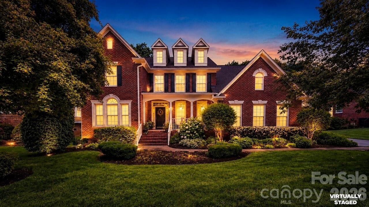 Property Photo:  8716 Devonshire Drive  NC 28078 