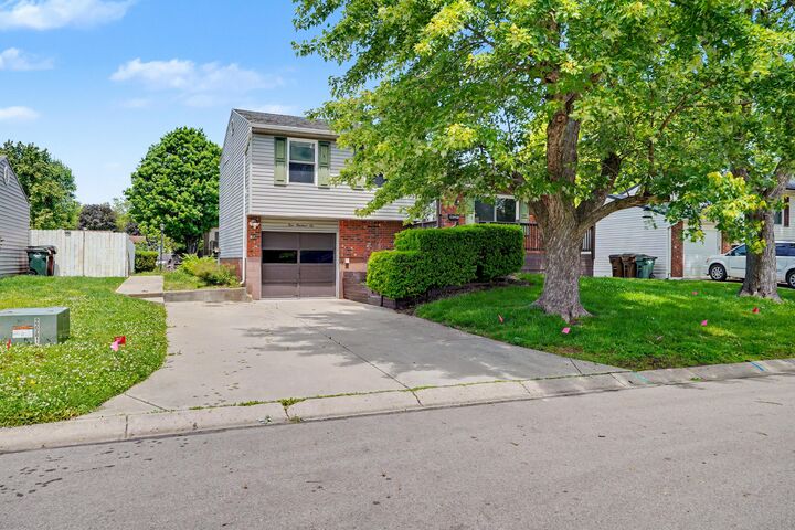 Property Photo:  106 Walden Farm Circle  OH 45322 