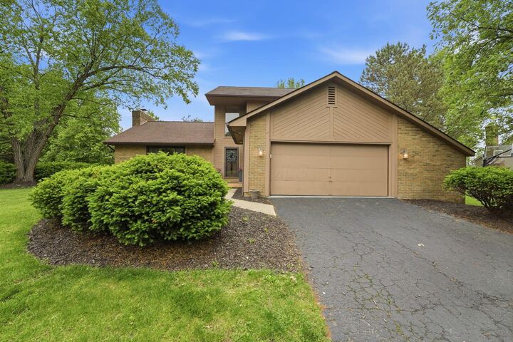 Property Photo:  10825 Sierra Woods Circle  OH 43064 
