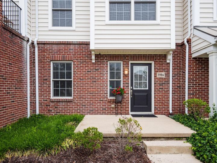 Property Photo:  5986 Turnwood Drive  OH 43081 