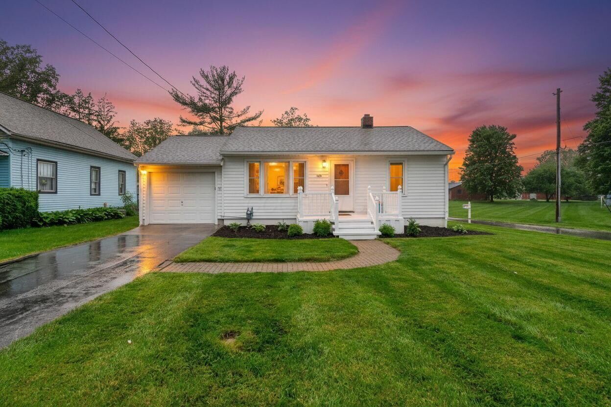 Property Photo:  207 N Columbus Street  OH 43074 
