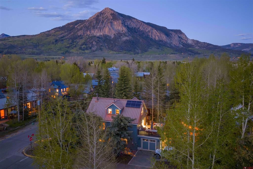 Property Photo: 104 Whiterock Avenue CO 81224